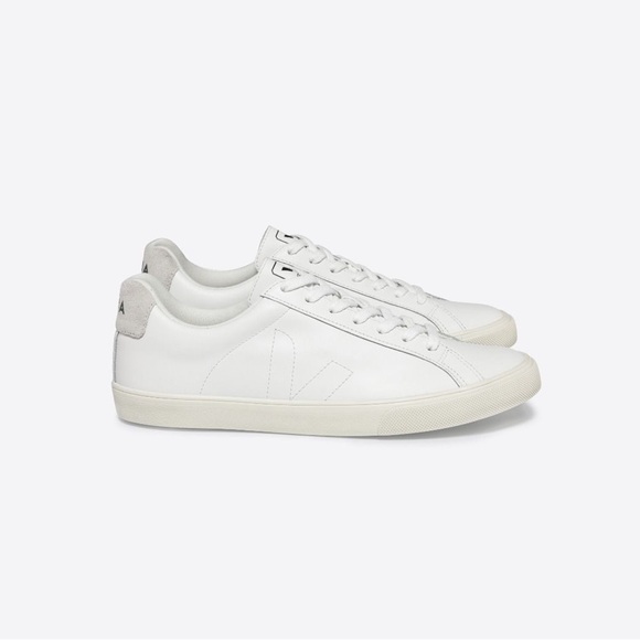 Veja Shoes - Veja Esplar Leather Sneakers